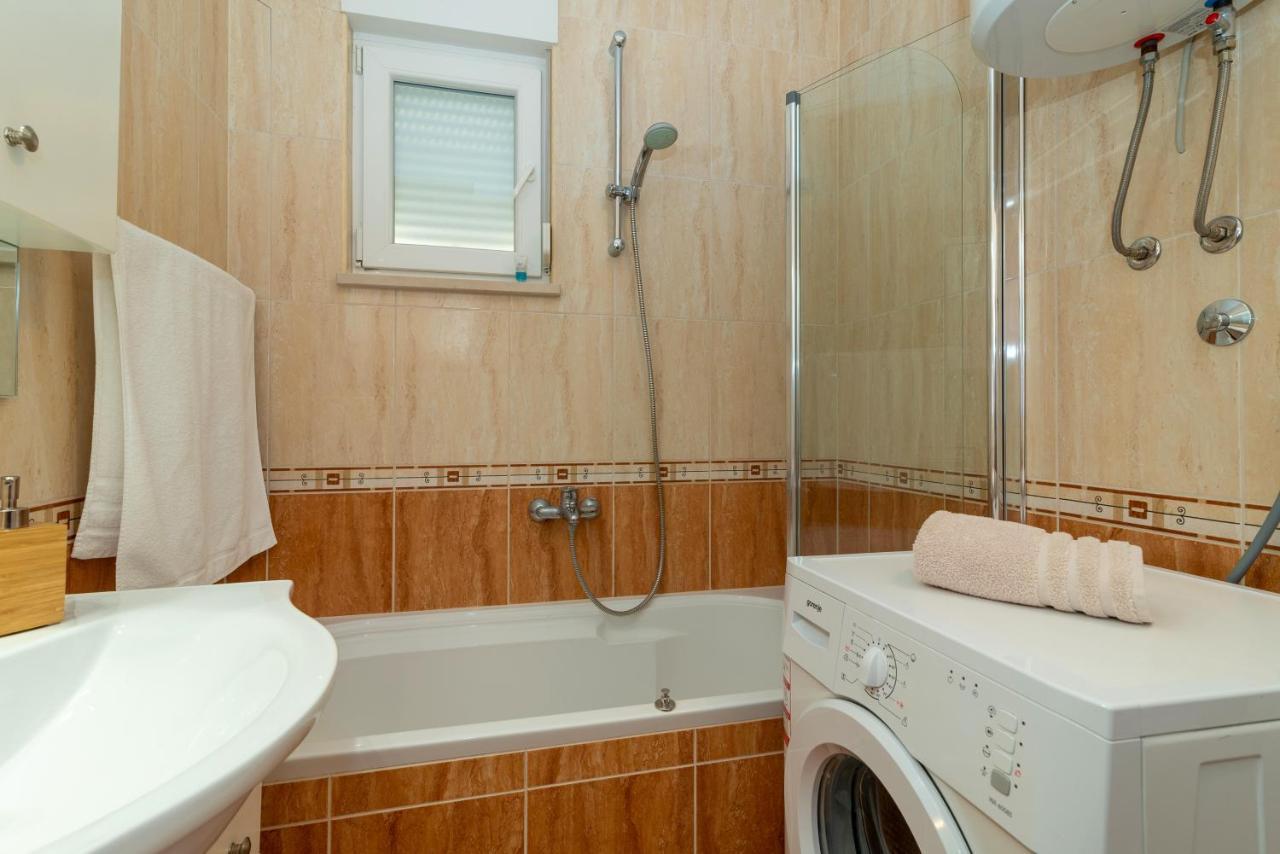 Apartment Angela Trogir Zewnętrze zdjęcie