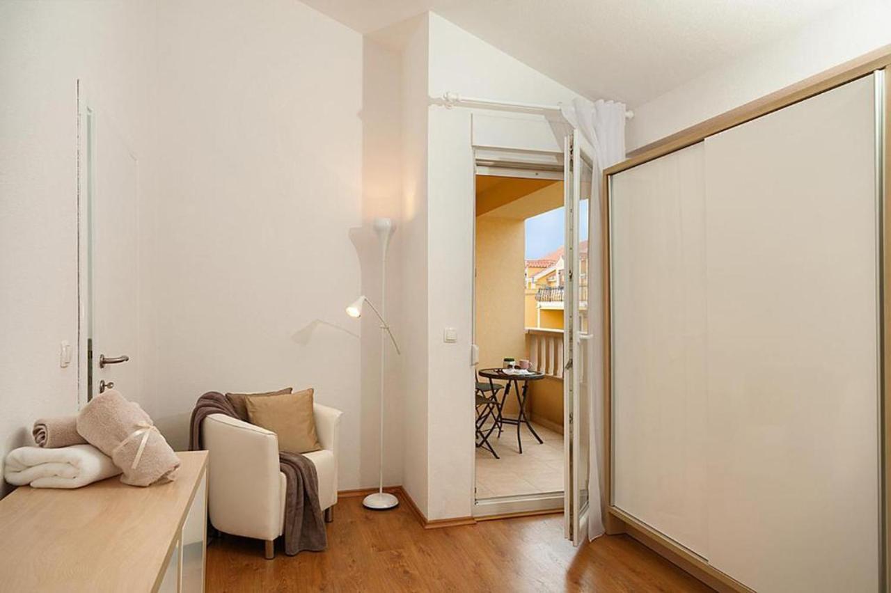 Apartment Angela Trogir Zewnętrze zdjęcie