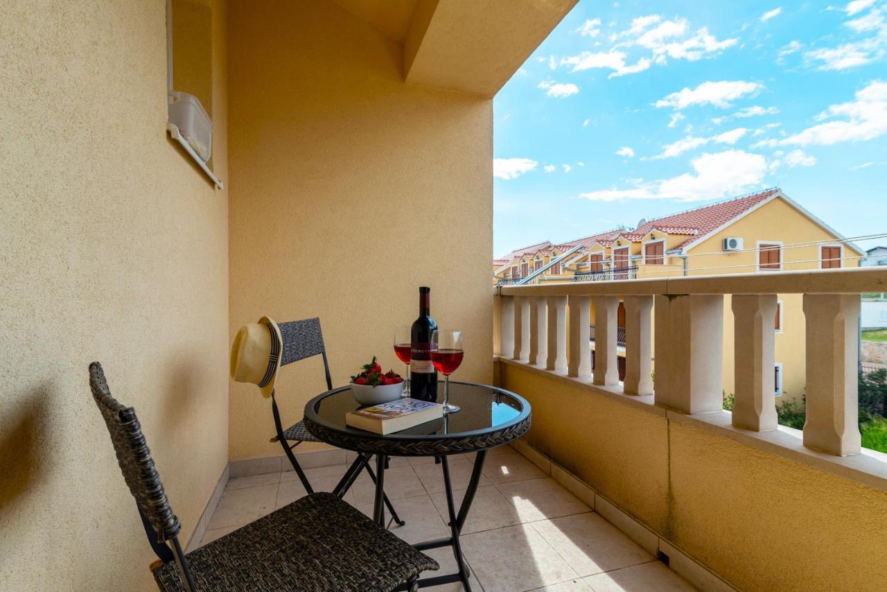 Apartment Angela Trogir Zewnętrze zdjęcie